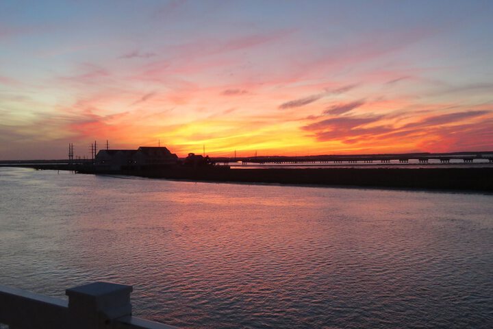 Comfort Suites Chincoteague Island Bayfront Resort