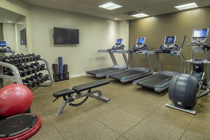 DoubleTree by Hilton St. Louis - Westport