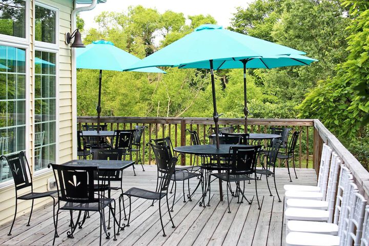 Sundeck 89 of 99