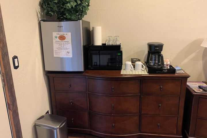 Beeline Guest House