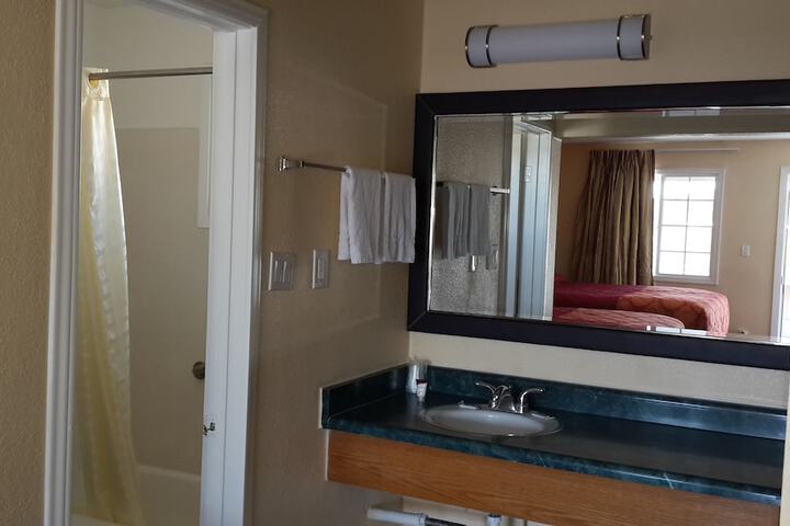 Room 44 of 47