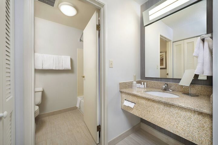 Courtyard by Marriott Mishawaka-University Area