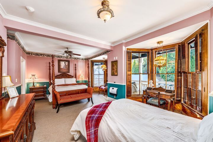 Room 20 of 89
