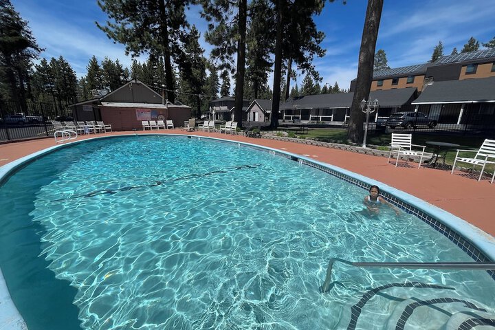 Pool 12 of 71