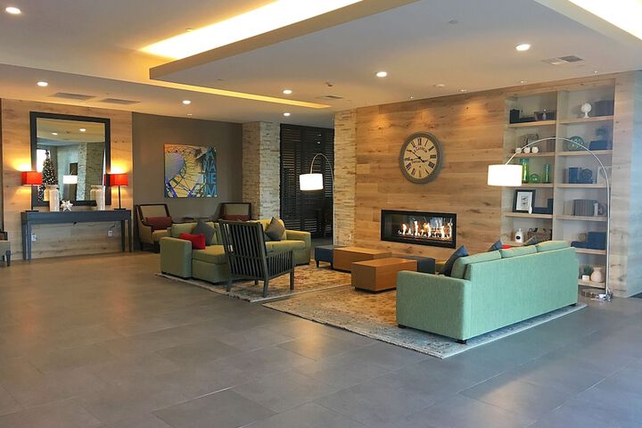 Hotel Interior 8 of 71