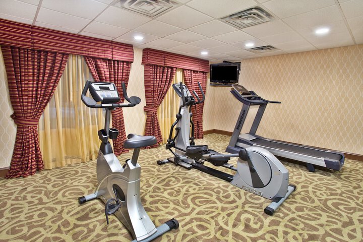 Holiday Inn Express Hotel & Suites Harrington-Dover area DE by IHG