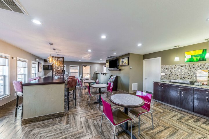 Quality Inn Glenpool - Tulsa