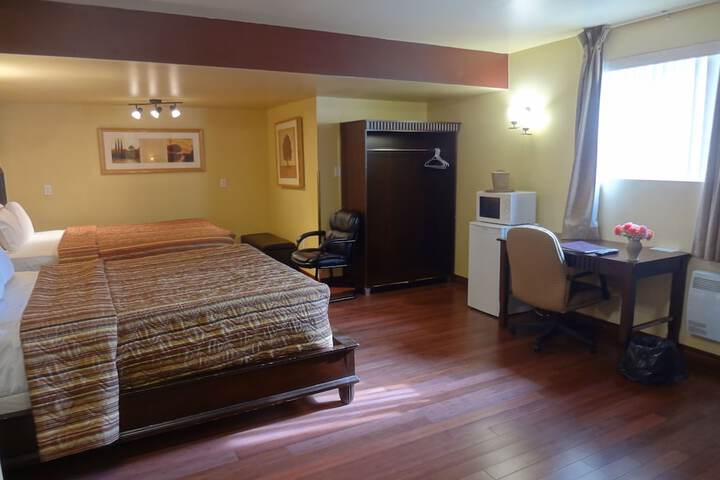 Room 36 of 46