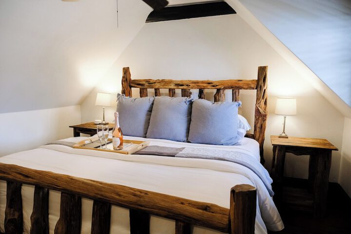 The Winchester Lodge