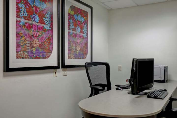 Business Center 56 of 58