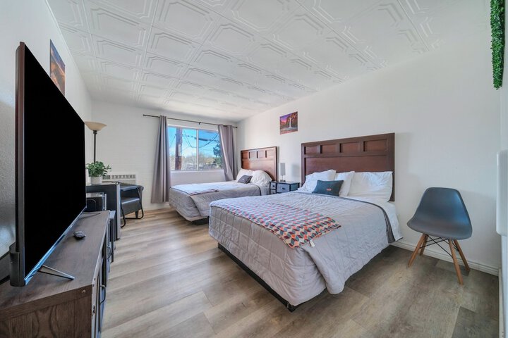Room 48 of 51