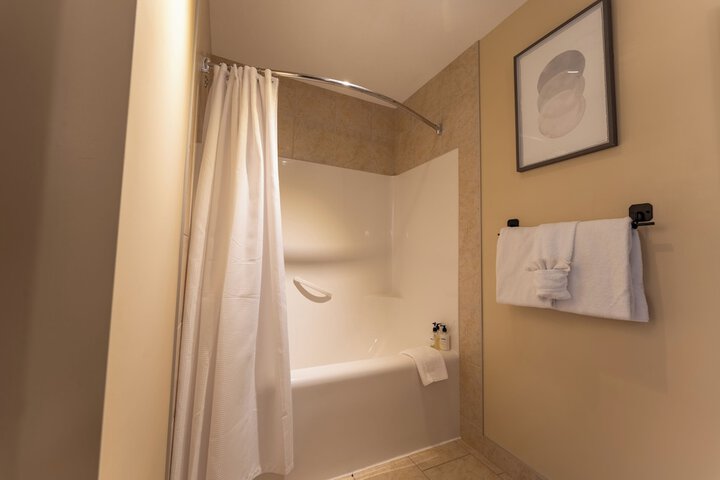 Room 29 of 80