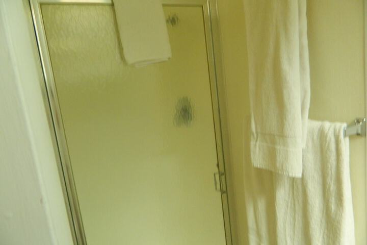 Room 38 of 89