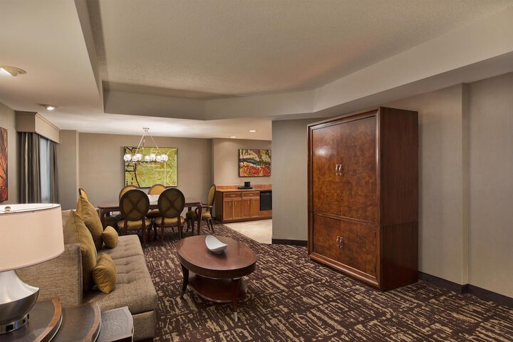 Embassy Suites by Hilton Dallas Frisco Hotel & Convention Center