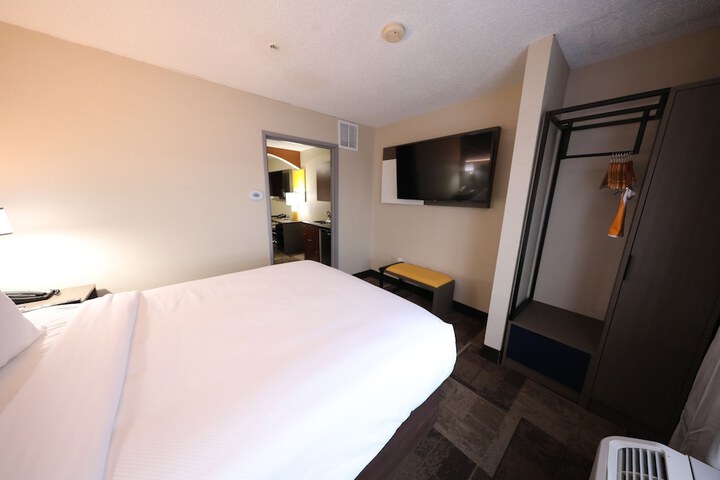Comfort Inn & Suites Hutchinson