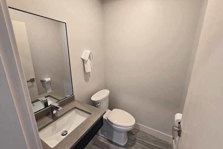 Sahara Courtyard Inn Penticton