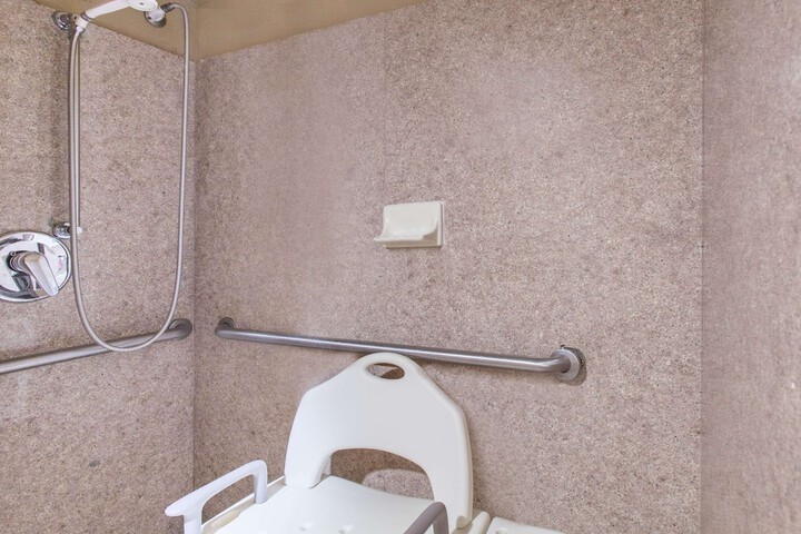 Room 15 of 23