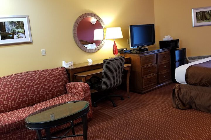 Room 42 of 65