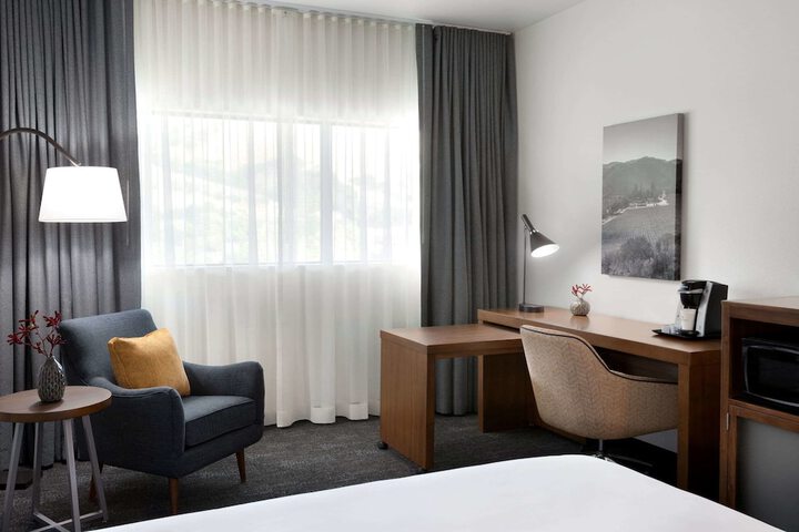 Room 40 of 56