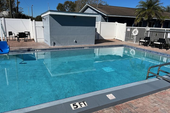 Pool 8 of 33