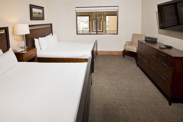Room 337 of 450