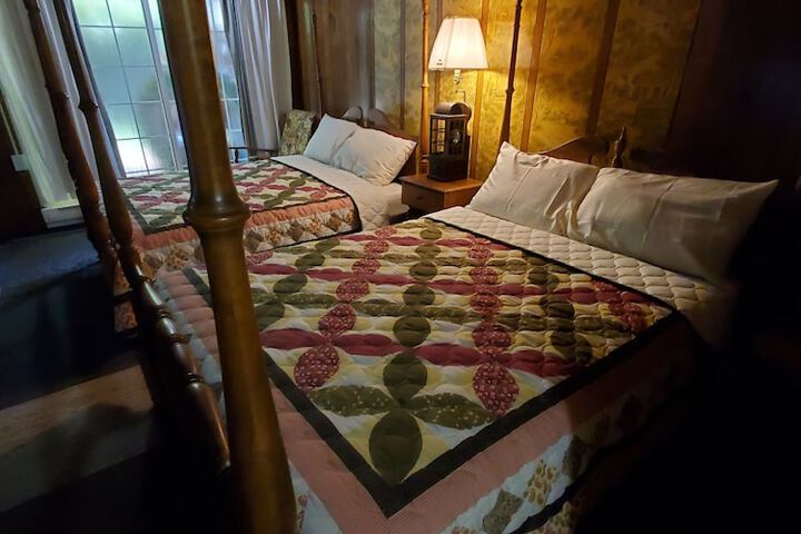 Room 64 of 118