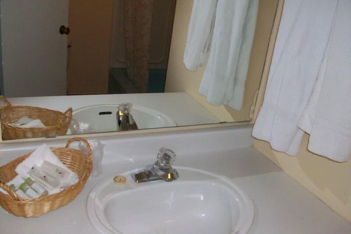 Room 21 of 50