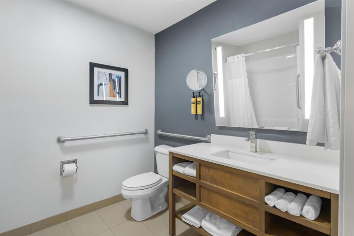 Best Western Plus Washington Hotel