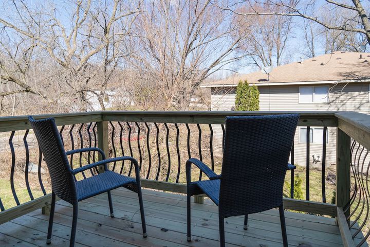 The Overbrook 2BR Pet-friendly Condo Lake Geneva