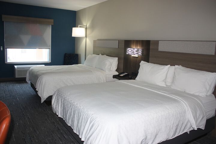 Room 53 of 101