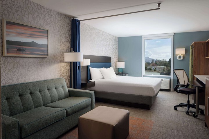 Home2 Suites by Hilton Bellingham Airport