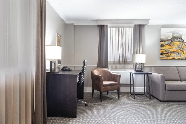 Room 118 of 354