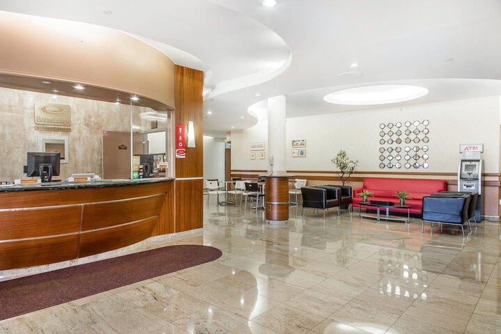 Hotel Interior 4 of 38