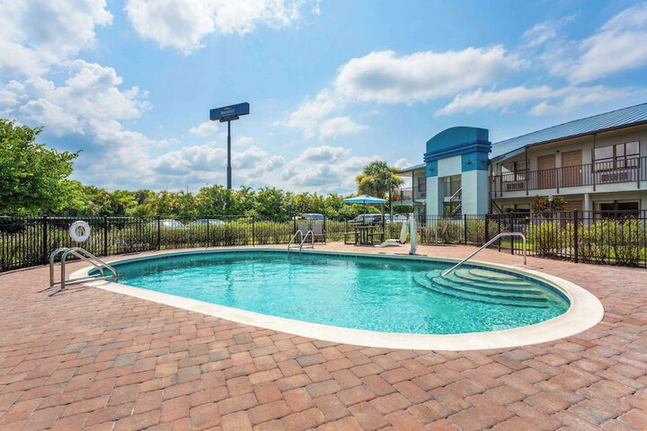 Baymont by Wyndham Punta Gorda / Port Charlotte