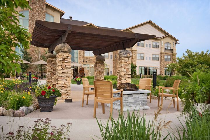 Clubhouse Hotel Suites Sioux Falls