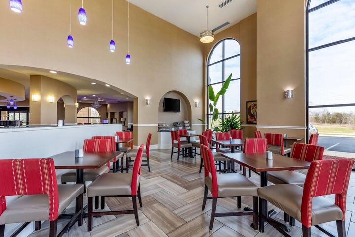 Comfort Suites Smyrna - Nashville Area