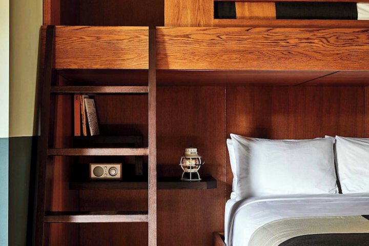 Room 20 of 44