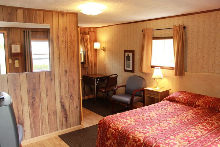 Room 38 of 80