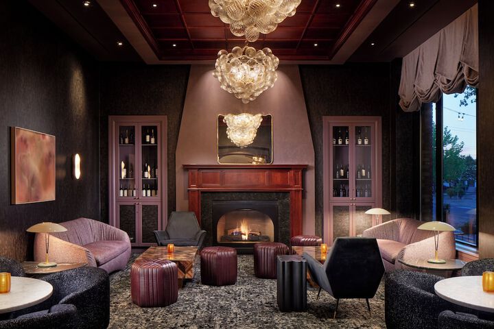 The Marcus Whitman Hotel