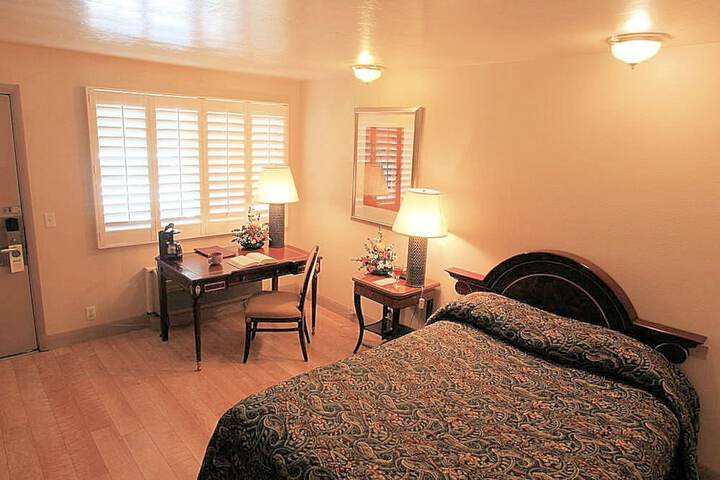 Room 34 of 50