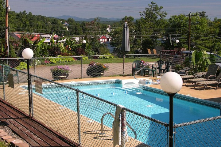 Pool 9 of 38