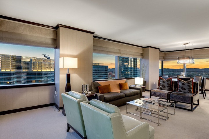 Room 106 of 122