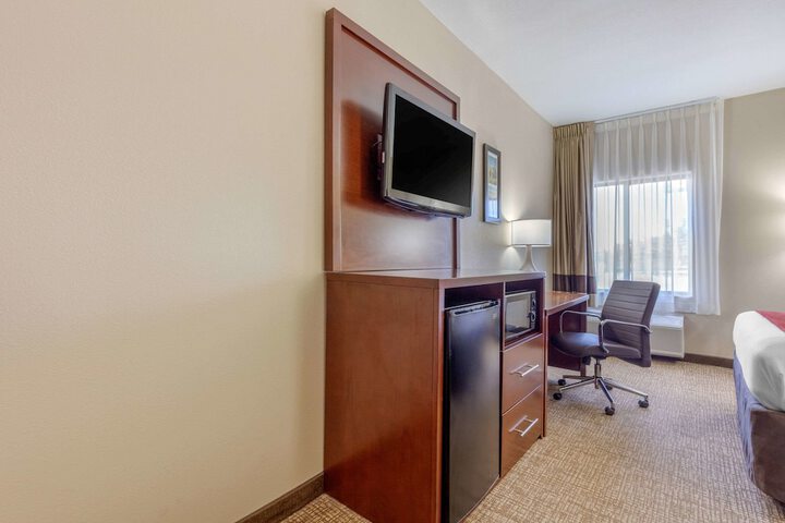 Room 34 of 46