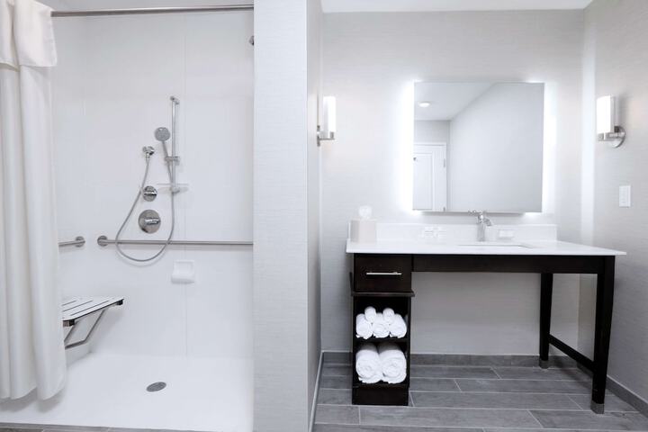 Homewood Suites by Hilton West Fargo Sanford Medical Center
