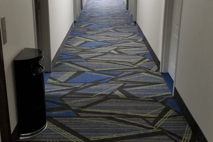 Ballroom/Hall 42 of 48