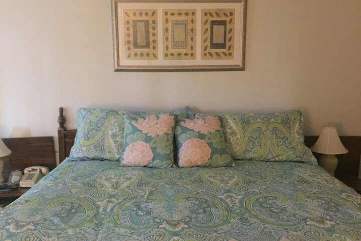 Room 44 of 63