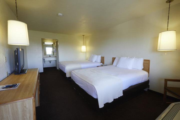 Palms Inn & Suites