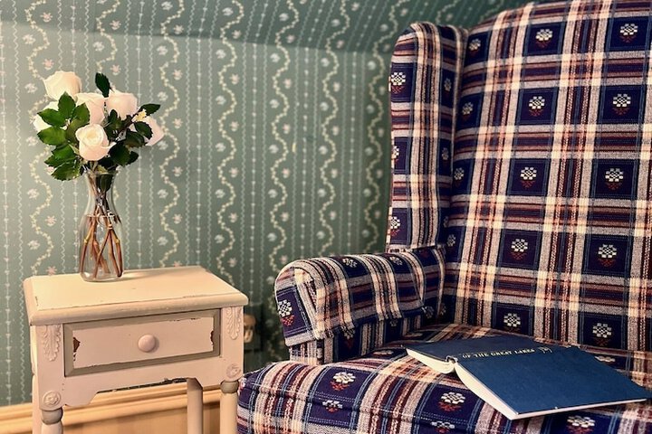 Room 10 of 50