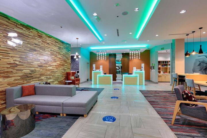 La Quinta Inn & Suites by Wyndham Lakeway