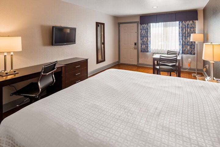 SureStay Plus Hotel by Best Western Hammond